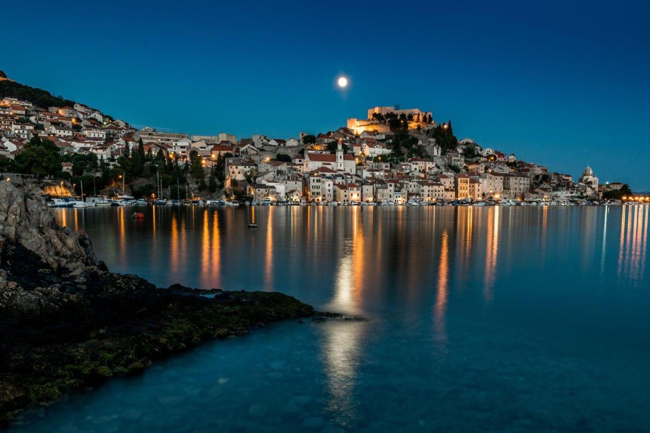 Ojra New Apartment With Seaview Sibenik Exterior photo
