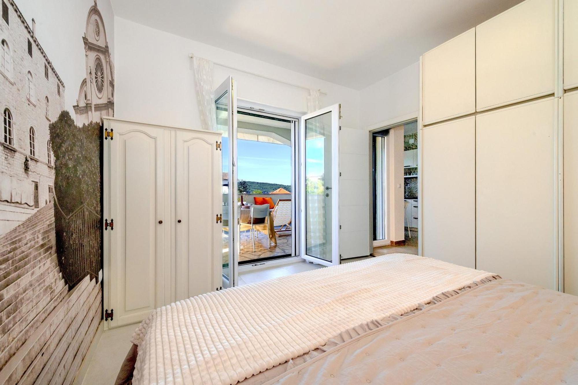 Ojra New Apartment With Seaview Sibenik Exterior photo