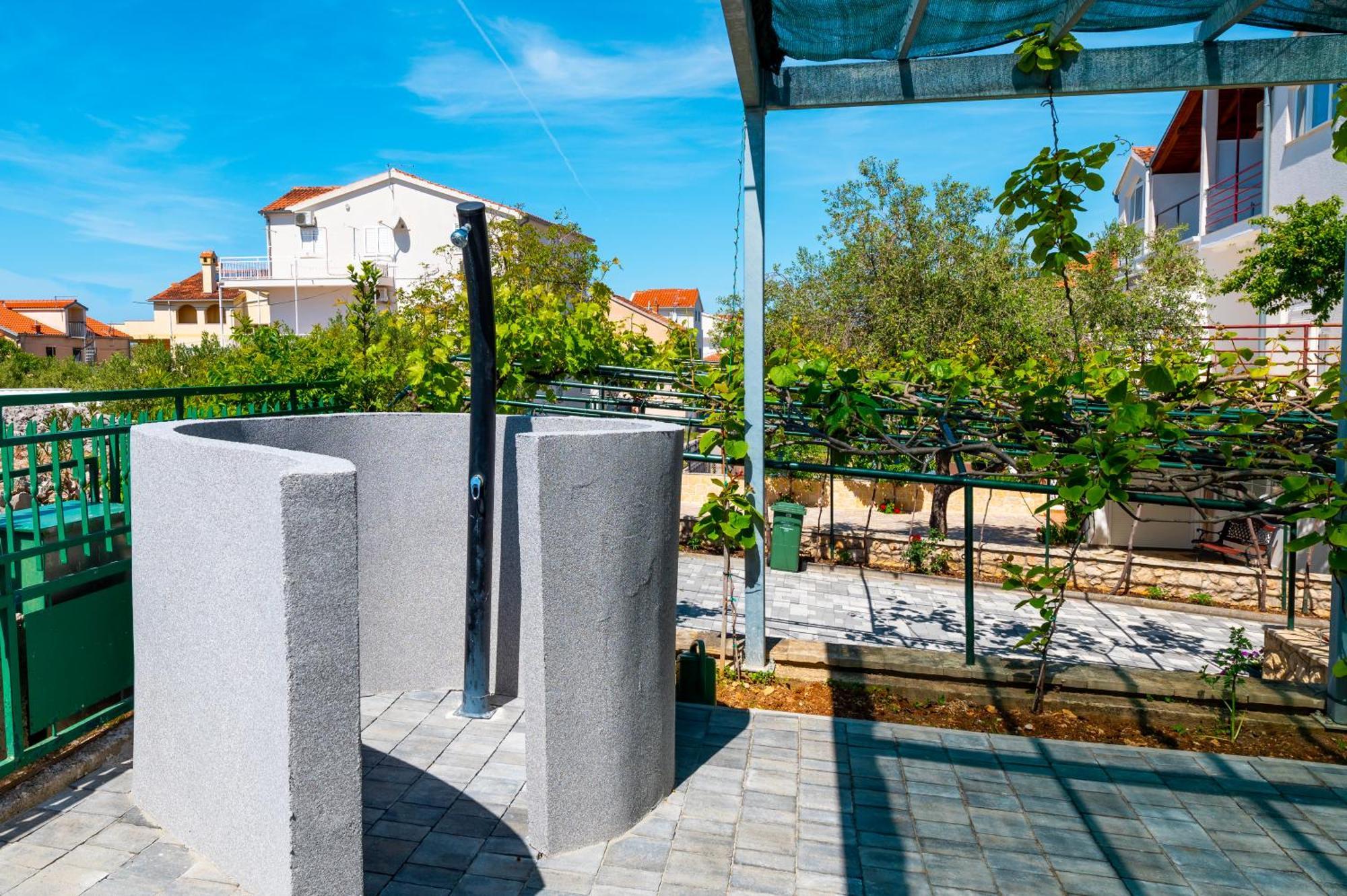 Ojra New Apartment With Seaview Sibenik Exterior photo